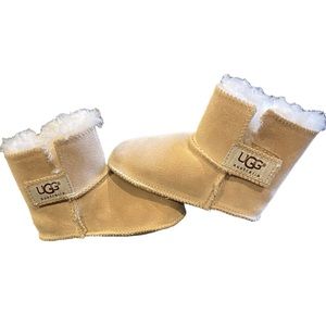 UGG 5202 Booties Erin Infant/Walker Chestnut Suede Sheepskin Size Medium